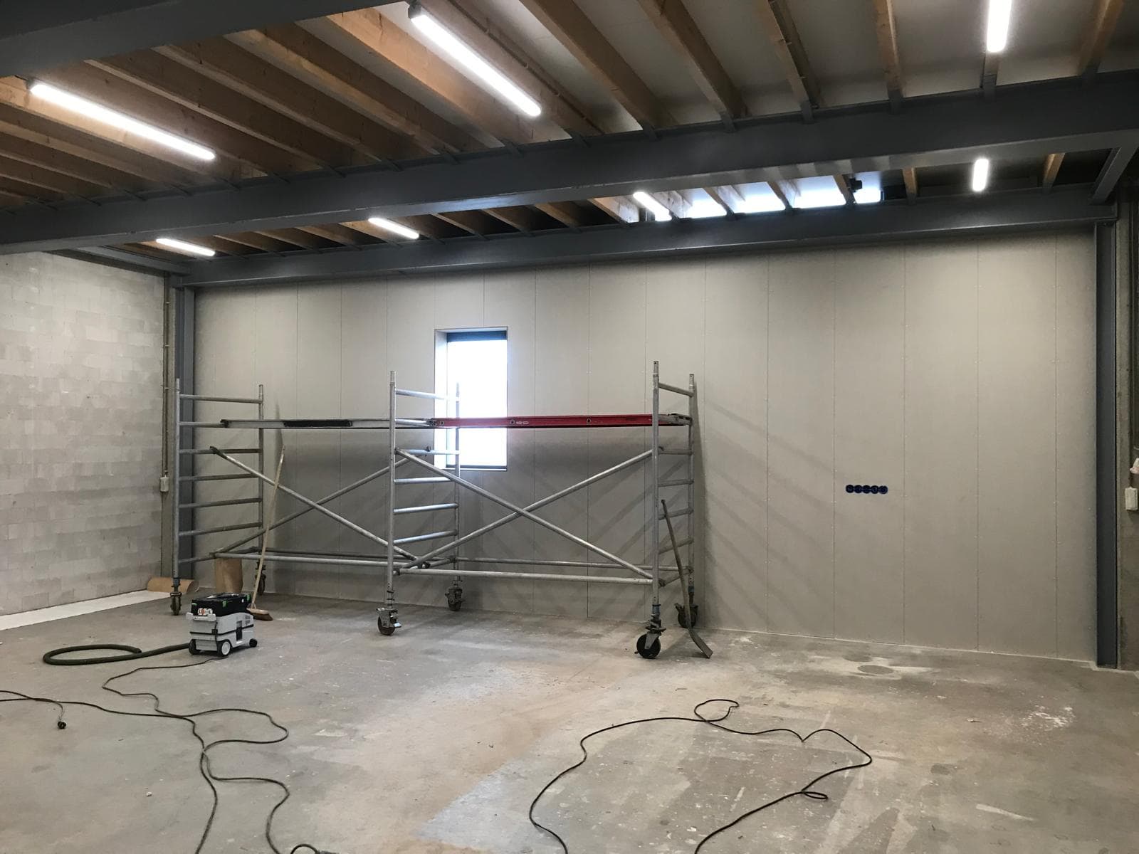 Bedrijfsruimte Leiden - foto 1